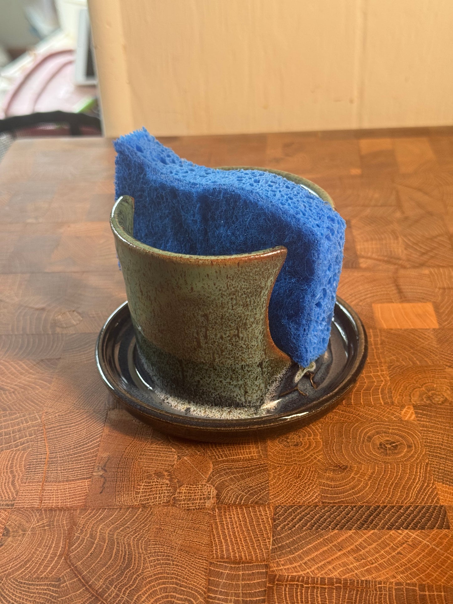 Sponge Holder
